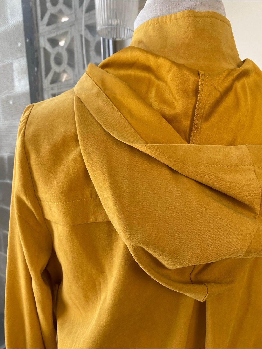 Sweet Wanderer NWT Hooded Utility Anorak Jacket in Mustard, Size L - Picture 8 of 12